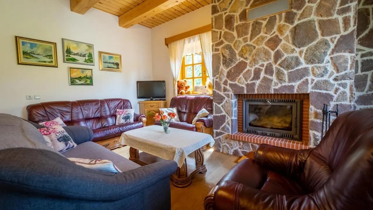 Holiday House Pecisce Apartman Skrad